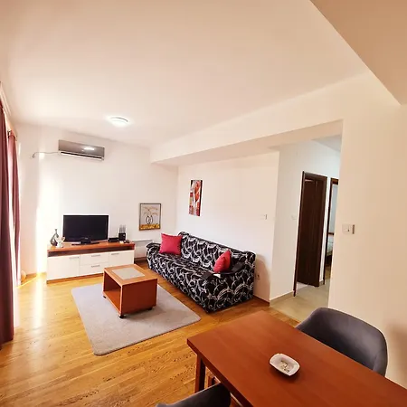 Apartament Centar New Loki Budva